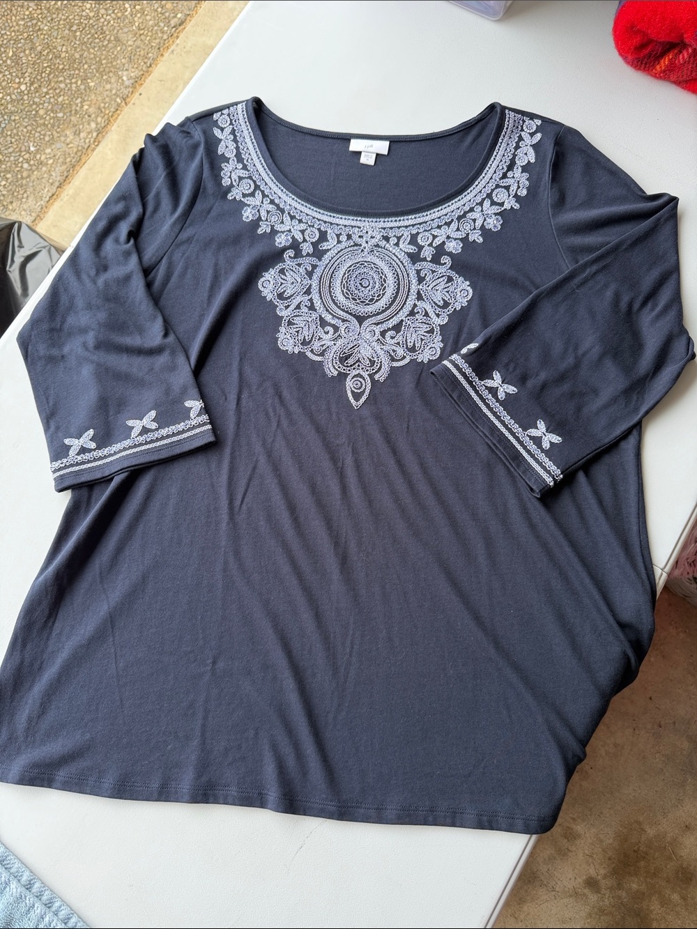 J. Jill Navy Embroidered Bib 3/4 Sleeve Tunic Blouse in Navy XL